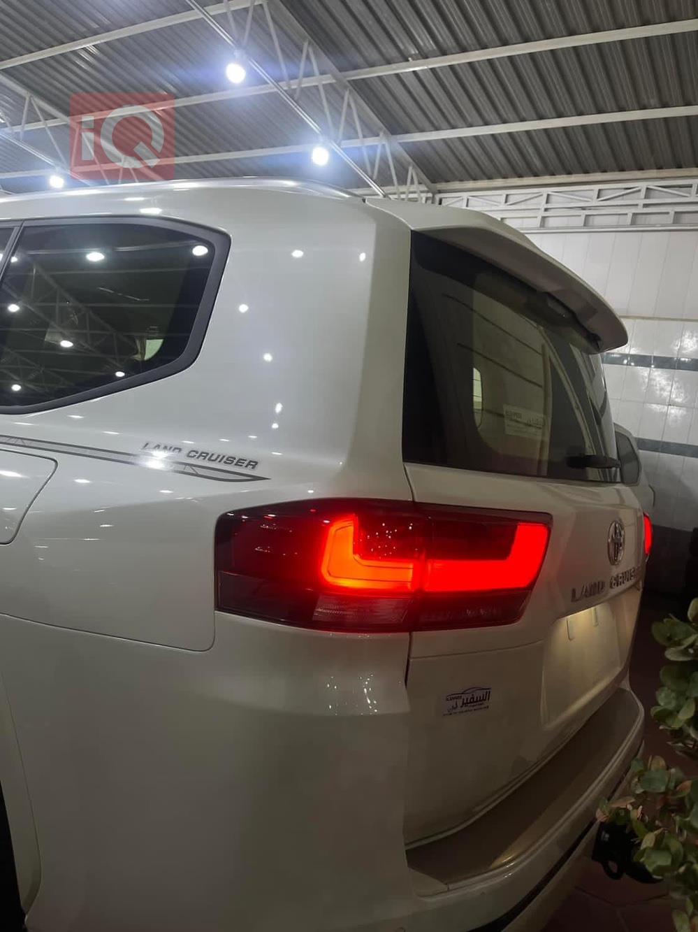 تويوتا لاندكروزر